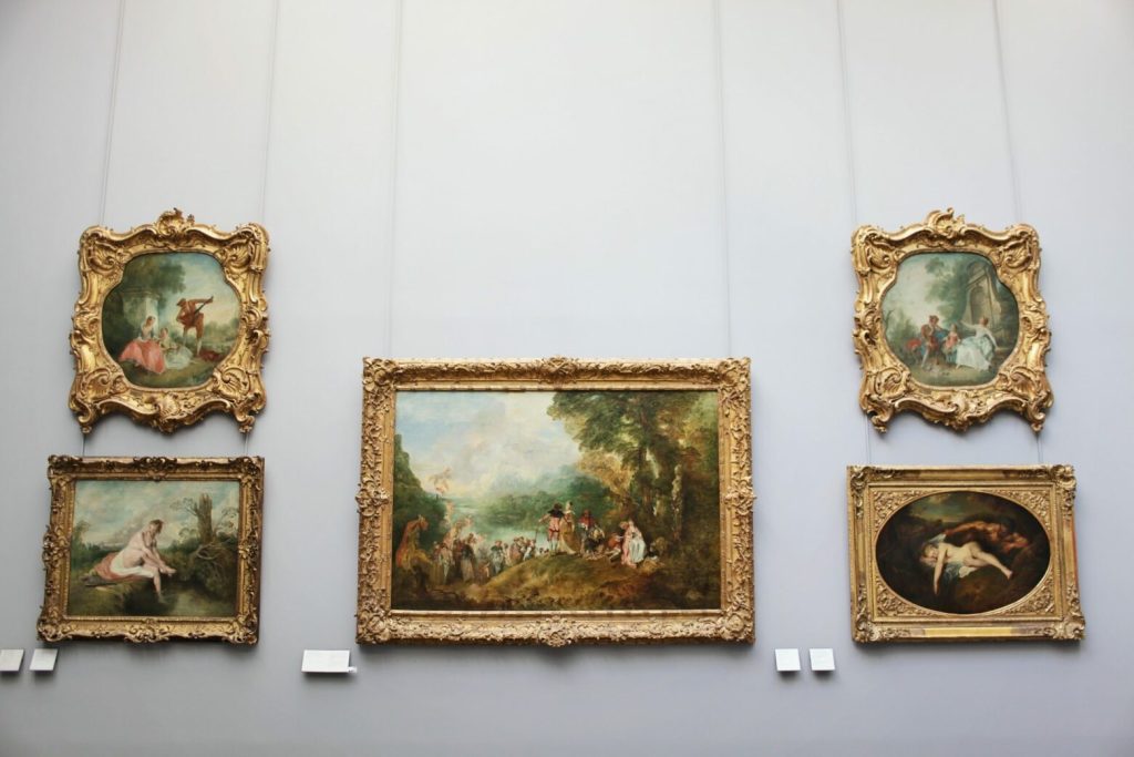 Useful Things To Add To The Office Space 2 Art and paintings Luxafor
