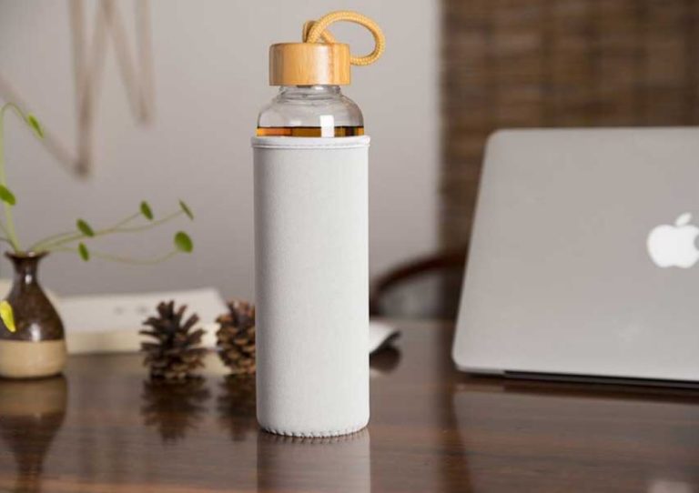 7 Super Smart and Easy Ways to Stay Hydrated at Work 3 Drink More Water At Work With This Bottle