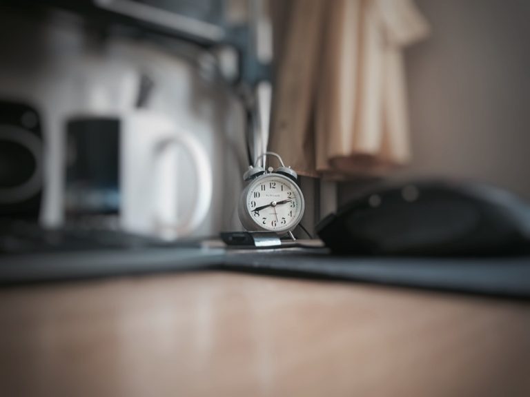 7 Critical Mistakes That Cause You To Lose Time Every Day (and How To Fix Them) 2 Timepiece