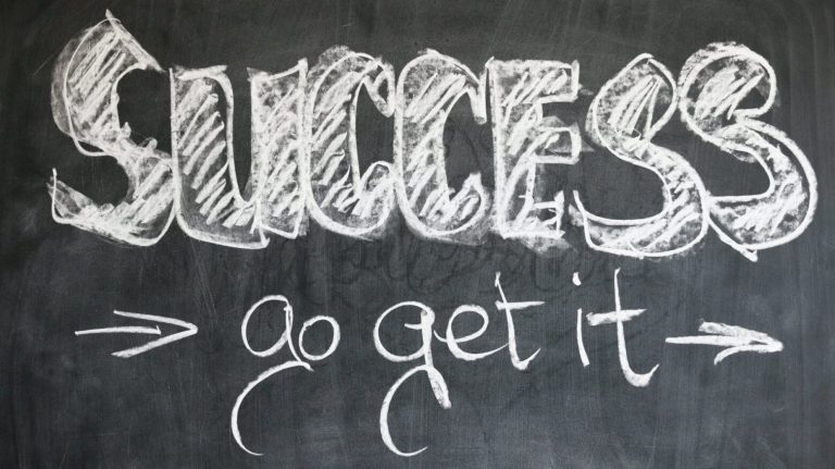 14 Motivational Business Quotes That Will Keep You Pushing Forward 2 Success - go get it Luxafor