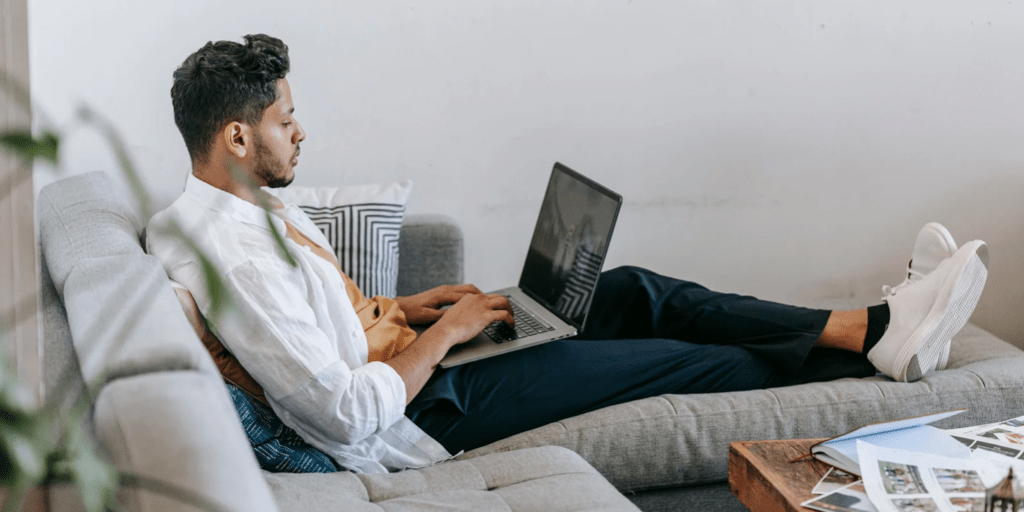 11 Habits For Successful People 3 man working