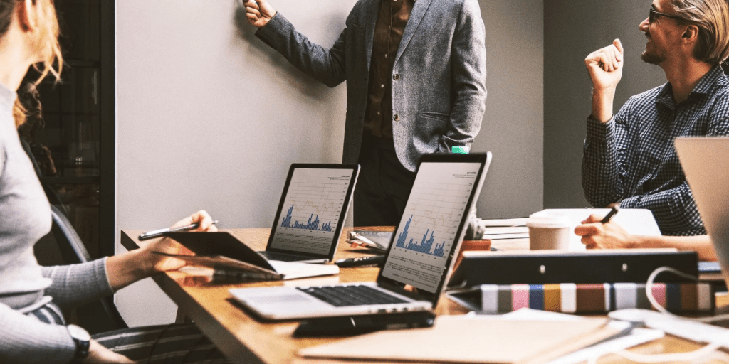 Effective Solutions for Creating a Result-Oriented Team-Work 3 Effective Solutions for Creating a Result-Oriented Team-Work team