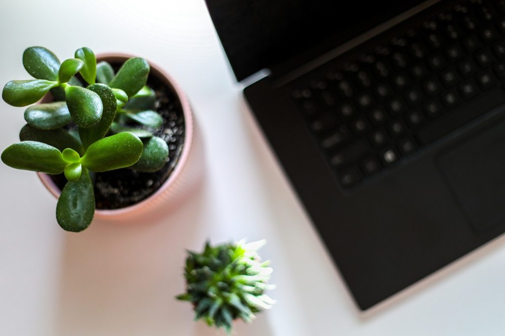 Optimizing Workspace for Productivity: 7 Tips & Tricks 5 Optimizing Workspace for Productivity