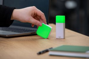 Luxafor Switch Pro 2 – App-Free Wireless Meeting Room Status Light 25 luxafor 57